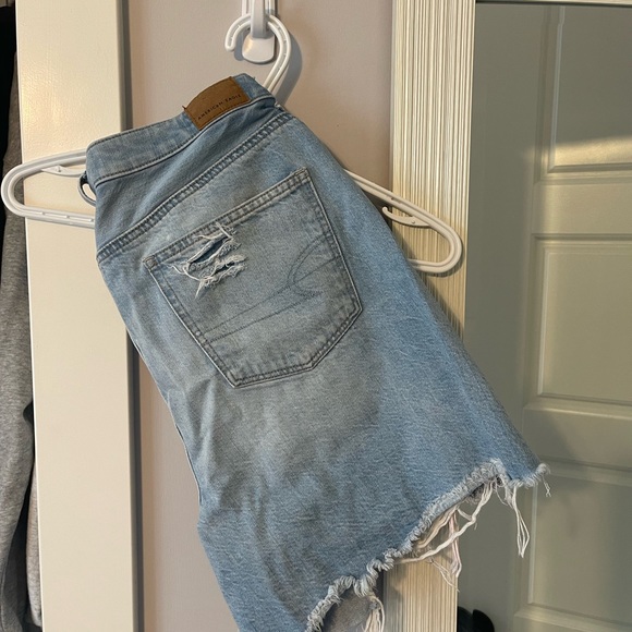 American eagle relaxed mom short - Picture 1 of 6